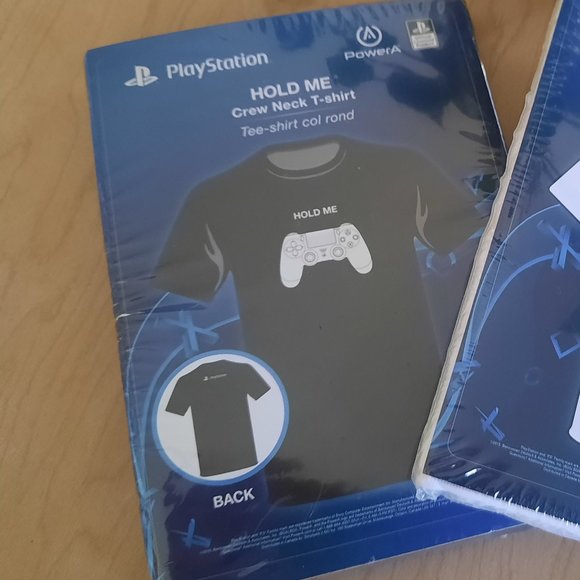 3/$15 Microsoft PlayStation Controller 'Hold Me' Graphic Tee NWT! - Black, M - Picture 1 of 11